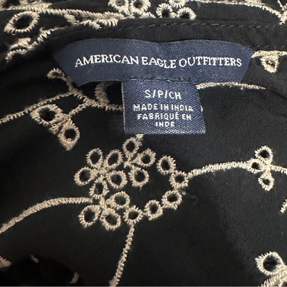 American Eagle Outfitters Black and White Embroidered Blouse - Picture 4 of 4